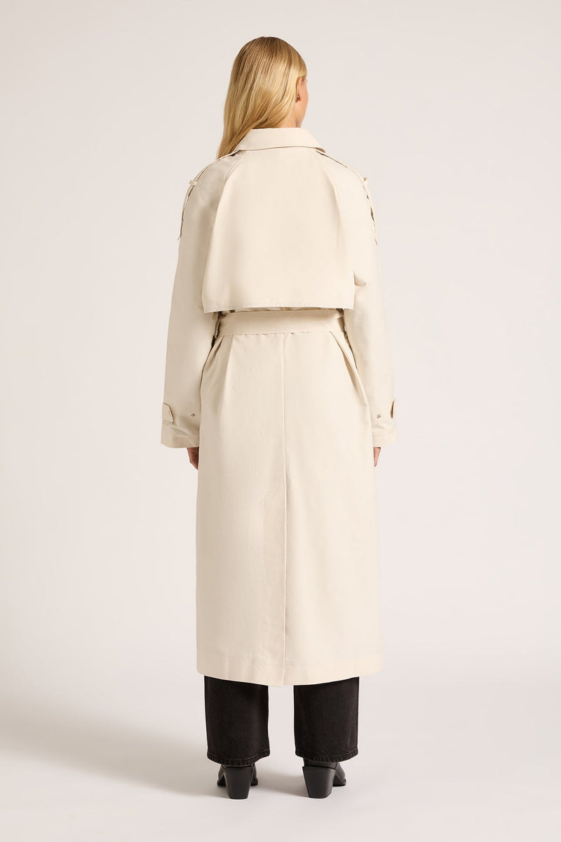 Nude Lucy Frieda Trench - Cloud
